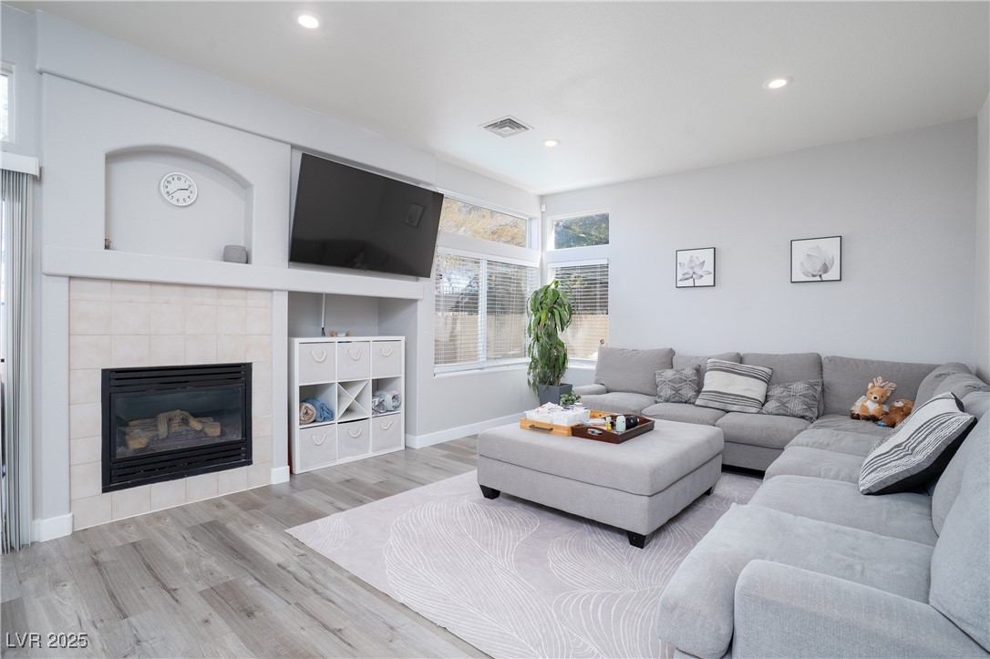 1252 Autumn Wind Way