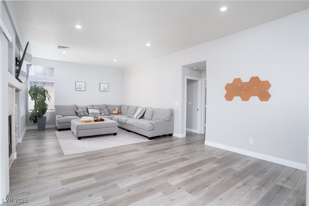 1252 Autumn Wind Way