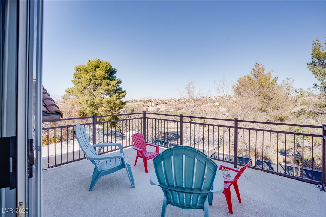 1252 Autumn Wind Way