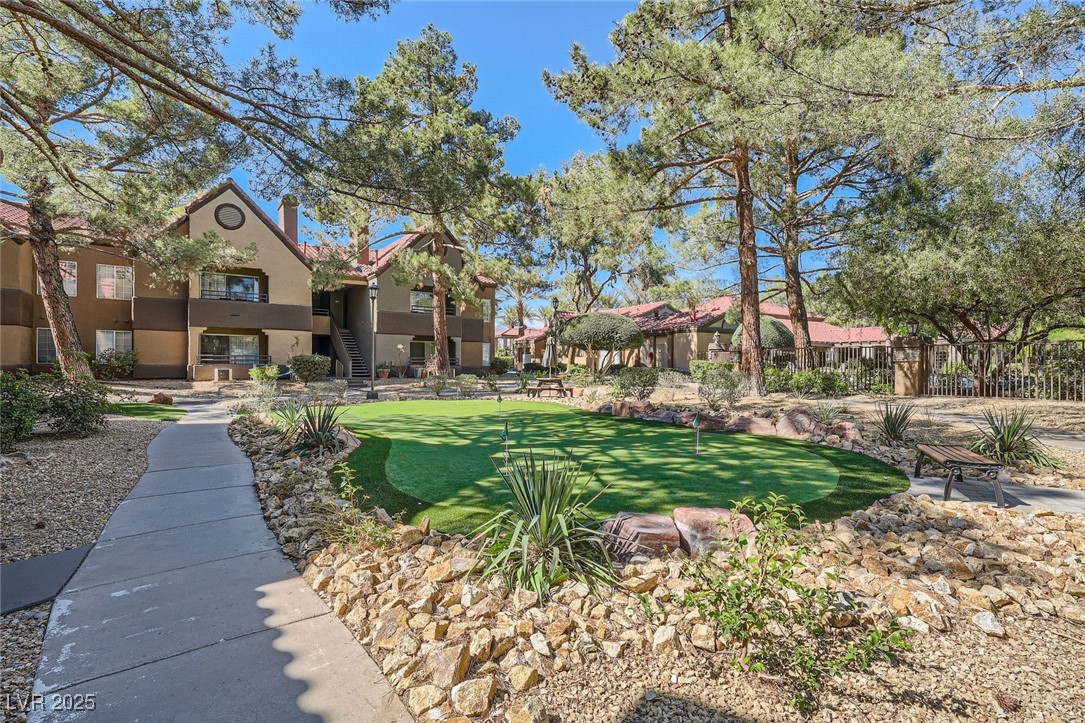 2200 South Fort Apache Road 2153