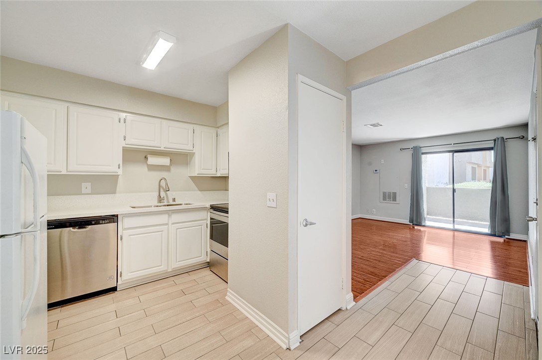 3151 Soaring Gulls Drive 1010