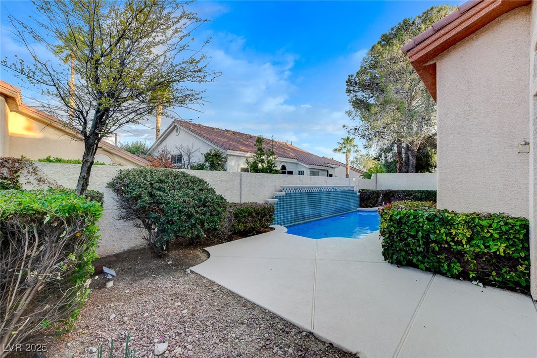 1700 Wandering Winds Way