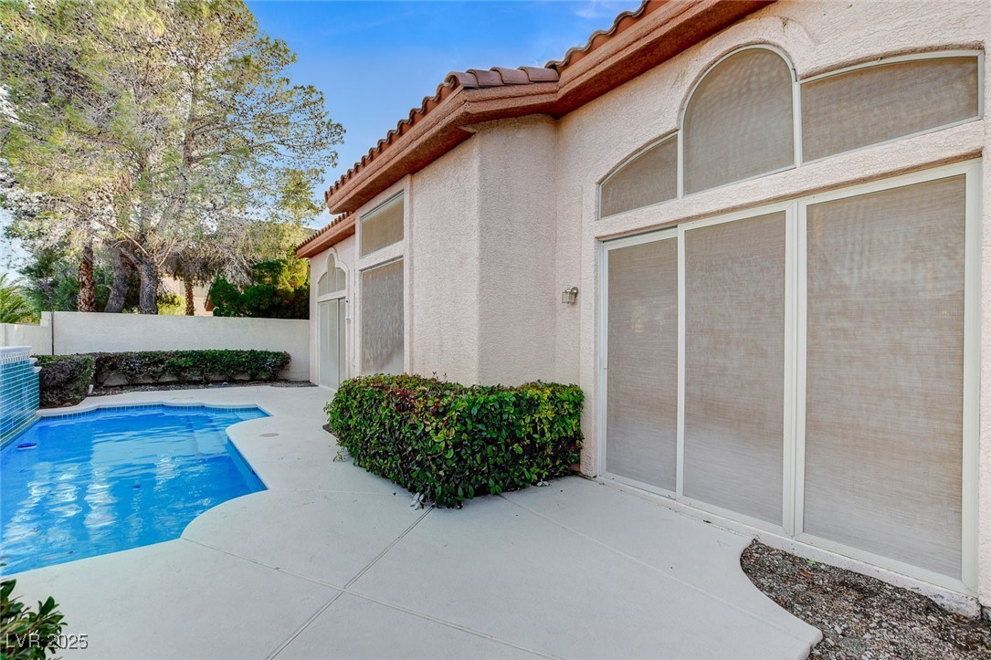 1700 Wandering Winds Way