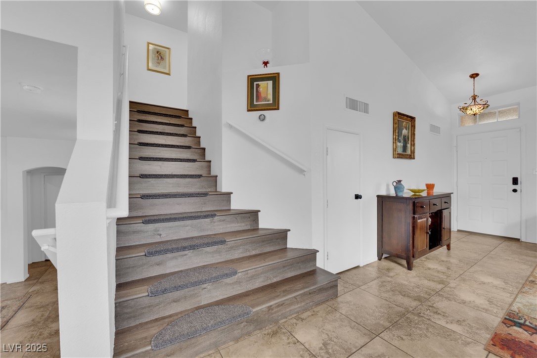 7709 Sandridge Court