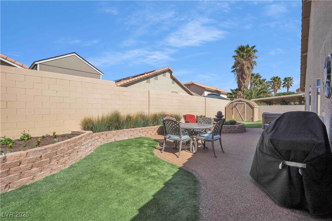 5008 Tropical Ridge Court