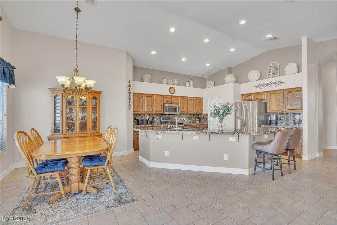 5008 Tropical Ridge Court
