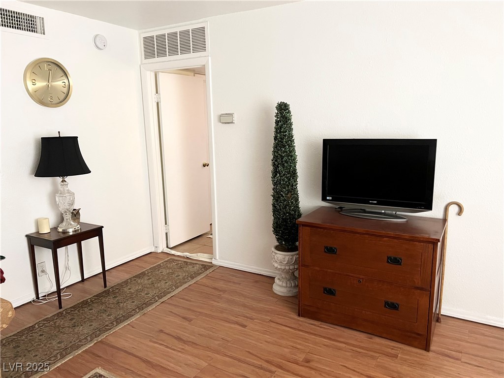 625 South Royal Crest Circle 2