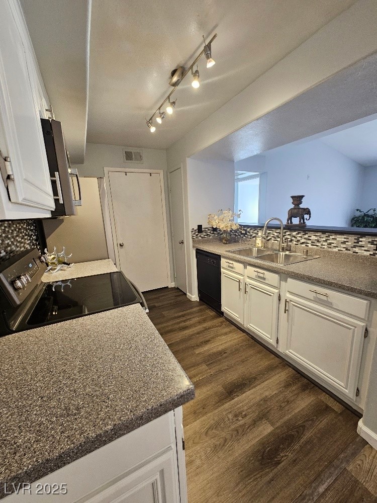 2300 East Silverado Ranch Boulevard 2074