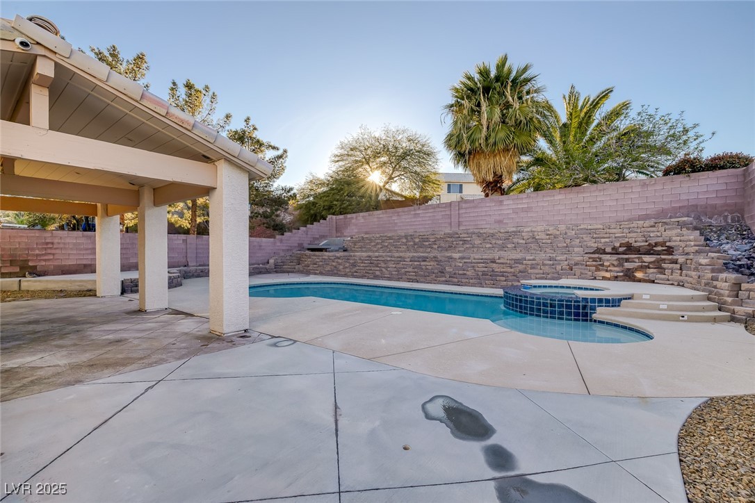 793 Vortex Avenue