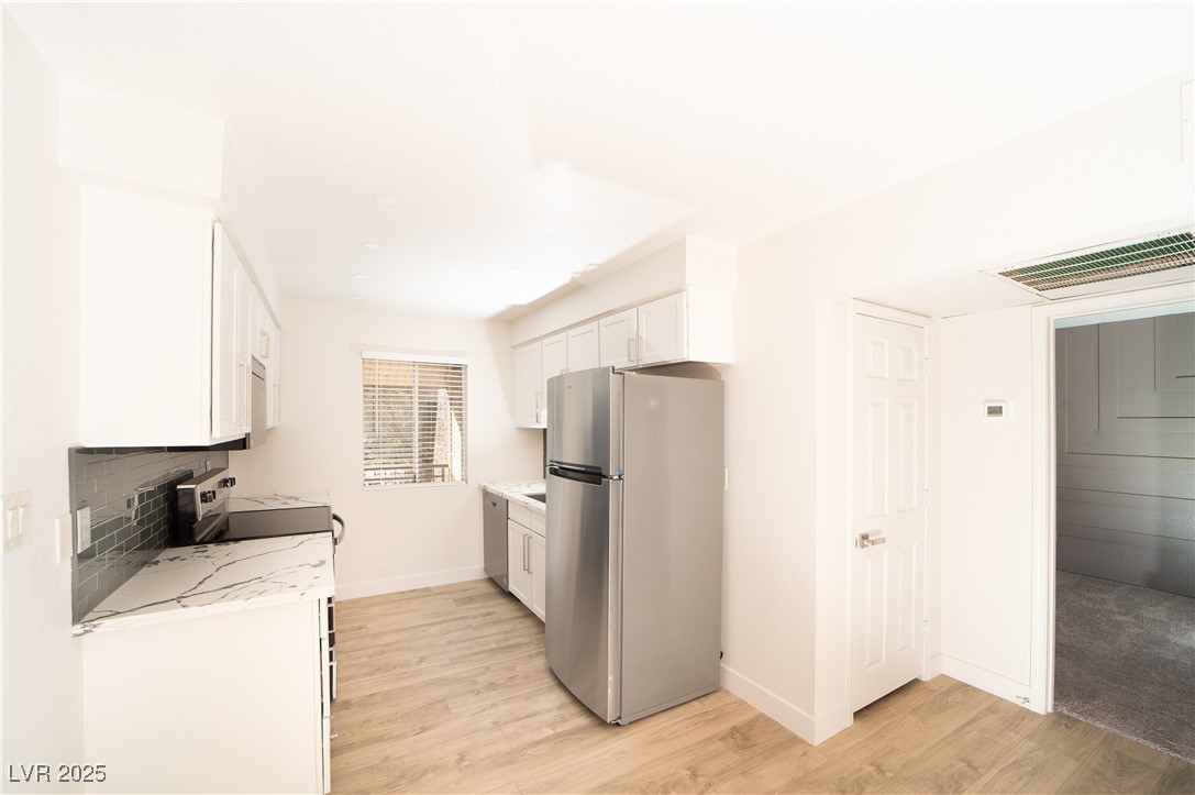 4941 River Glen Drive 4