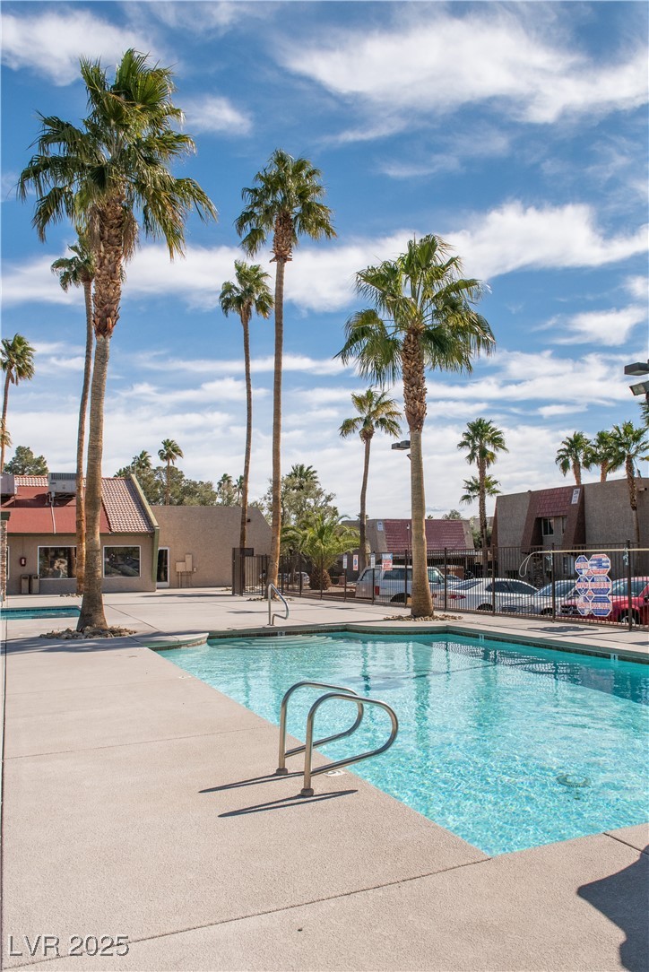 4941 River Glen Drive 4
