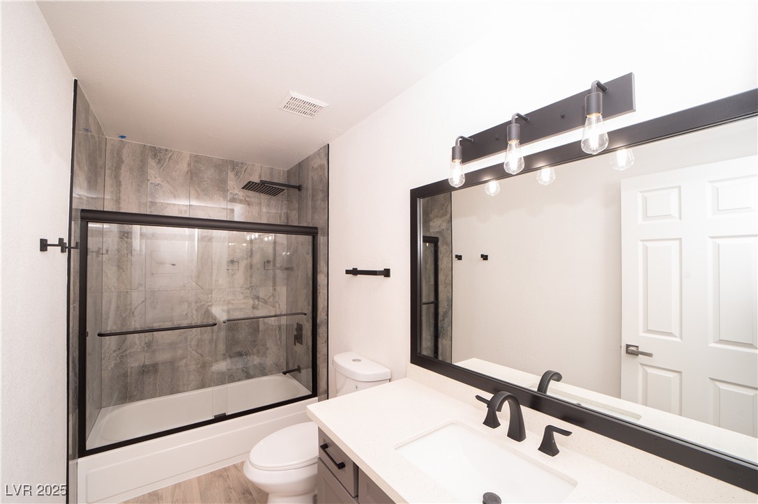 4941 River Glen Drive 4