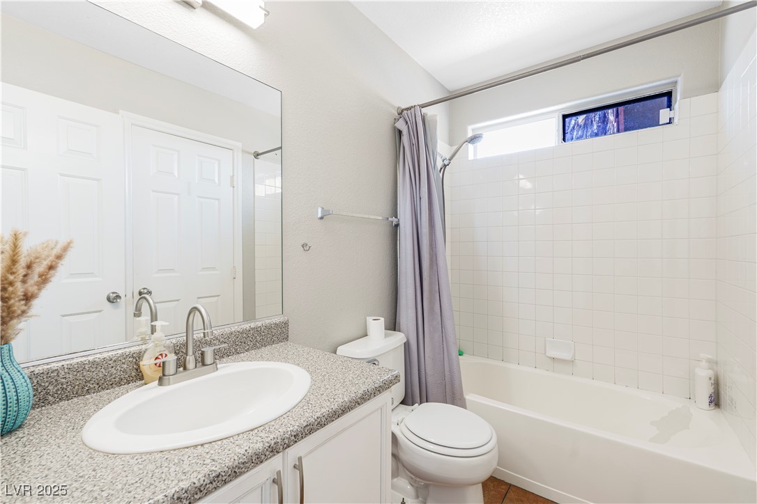 124 Beach Oak Avenue