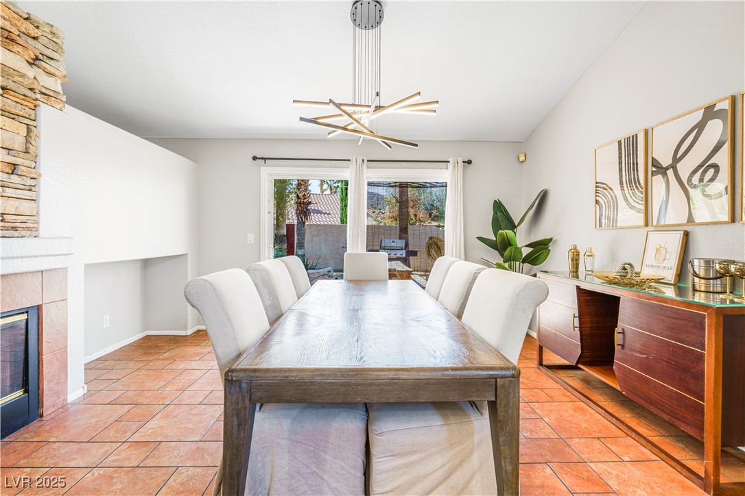 124 Beach Oak Avenue