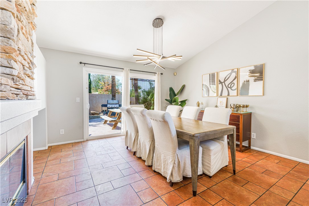 124 Beach Oak Avenue