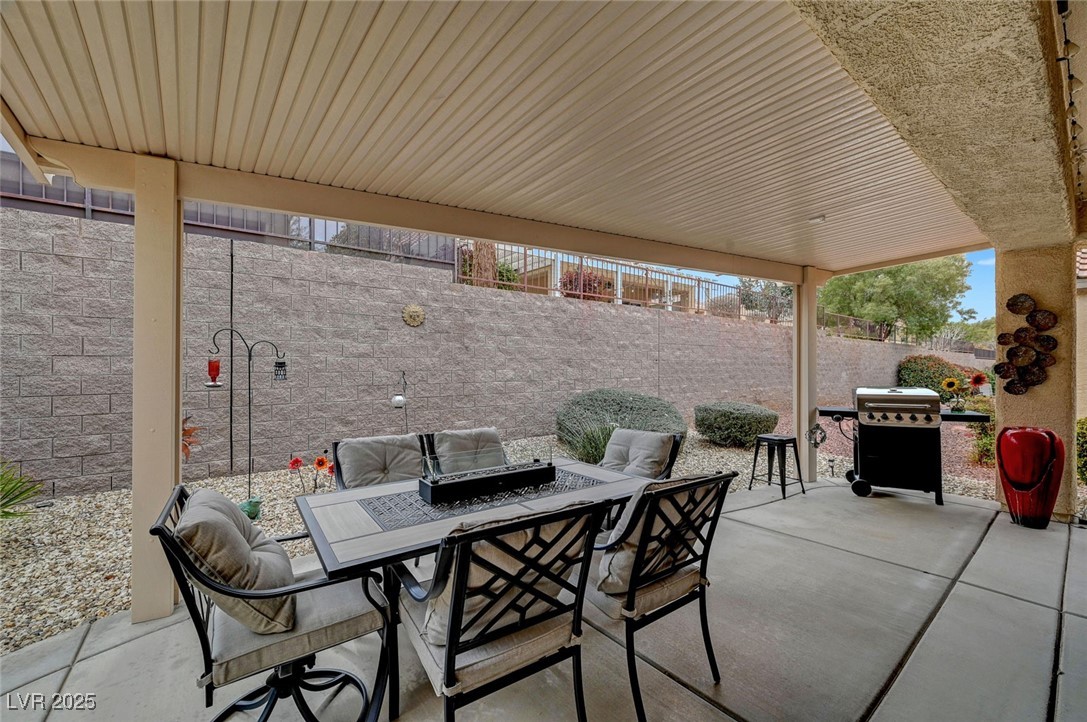 2208 Sawtooth Mountain Drive