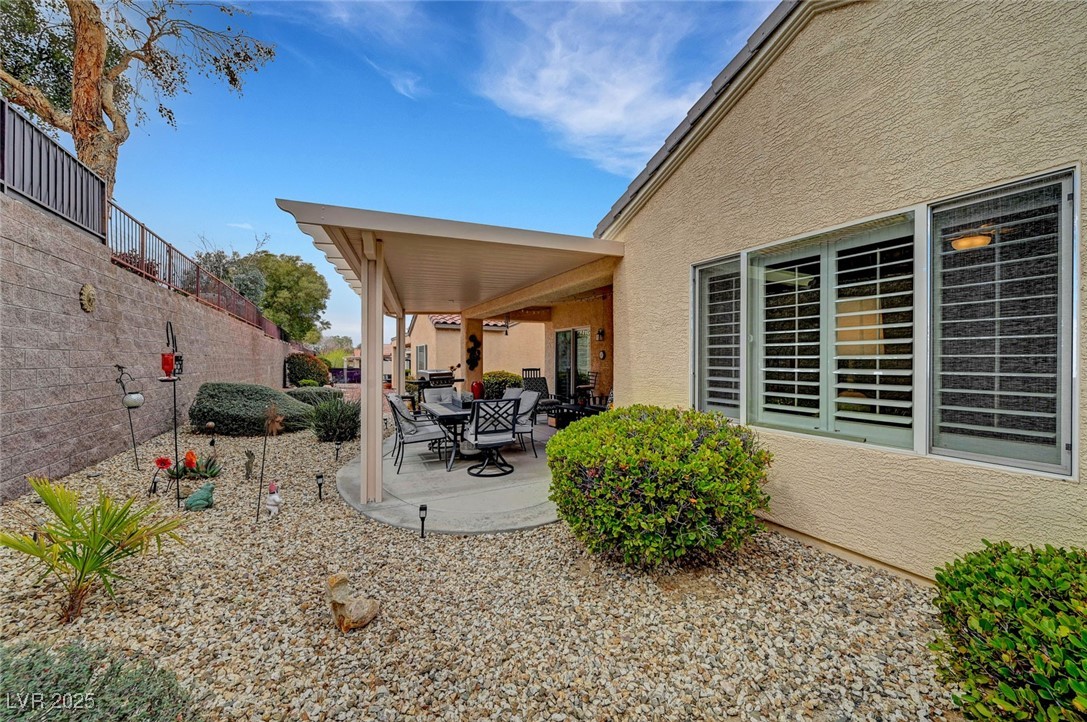 2208 Sawtooth Mountain Drive