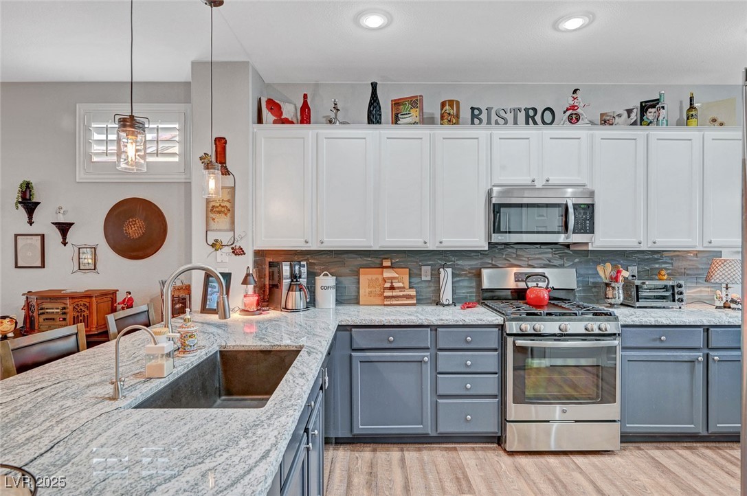 2208 Sawtooth Mountain Drive