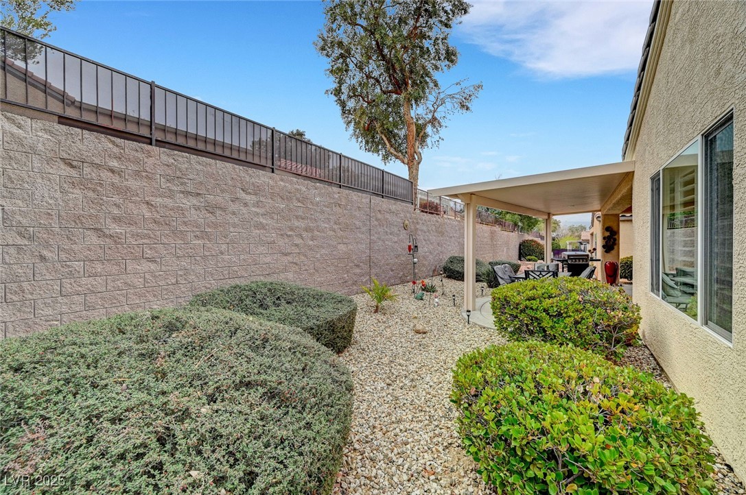 2208 Sawtooth Mountain Drive