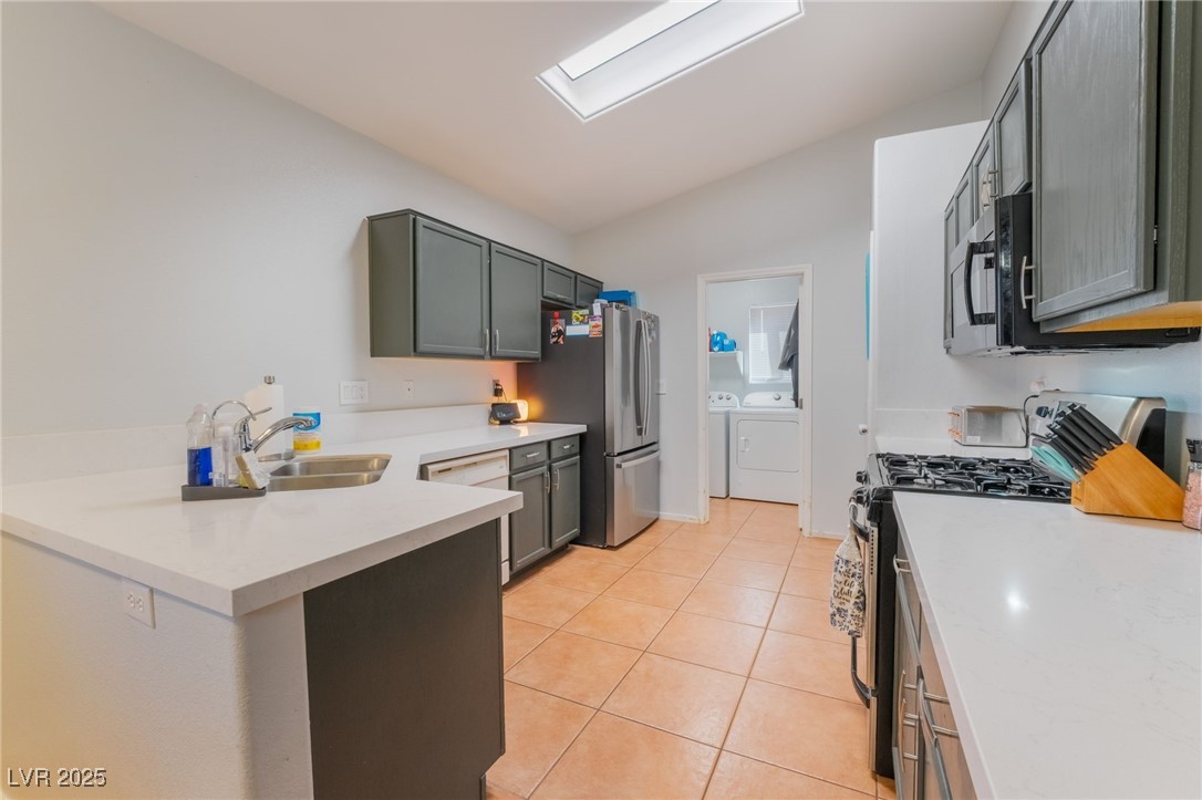 1047 Blue Lantern Drive