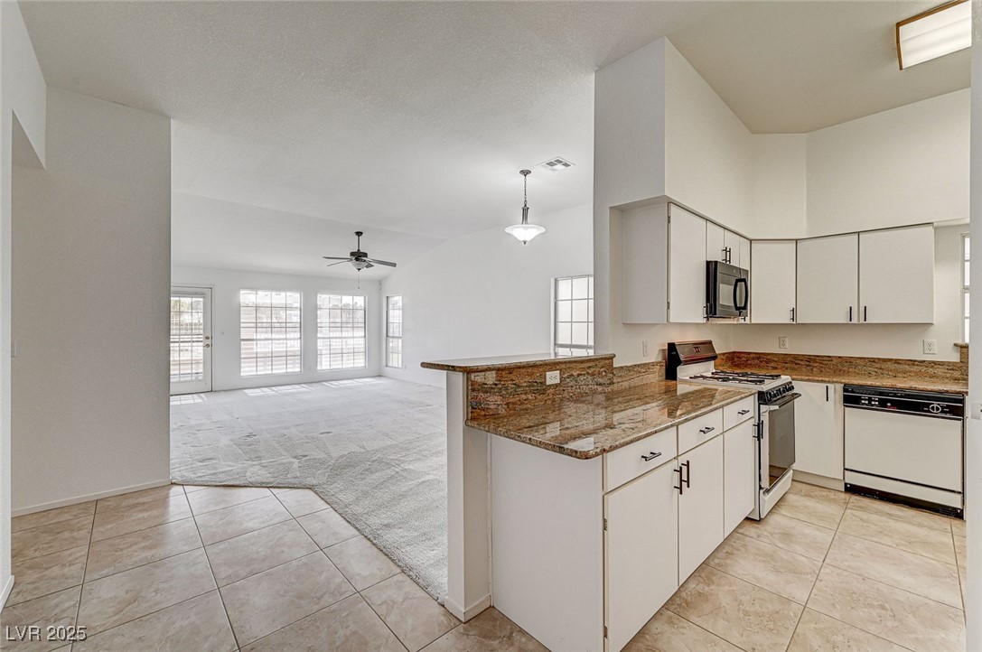 4821 Cedar Lawn Way