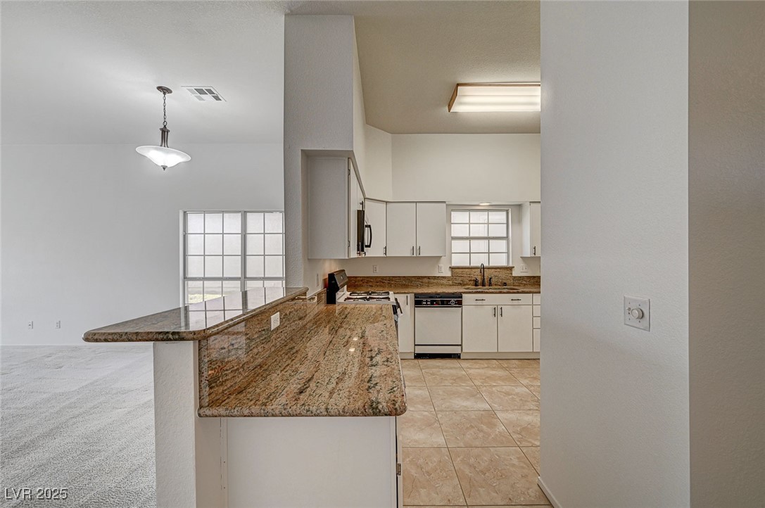 4821 Cedar Lawn Way