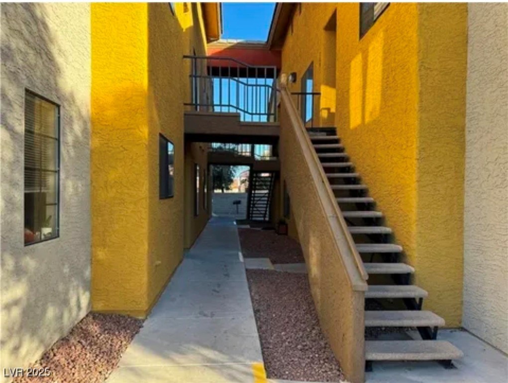 2700 North Rainbow Boulevard 2081