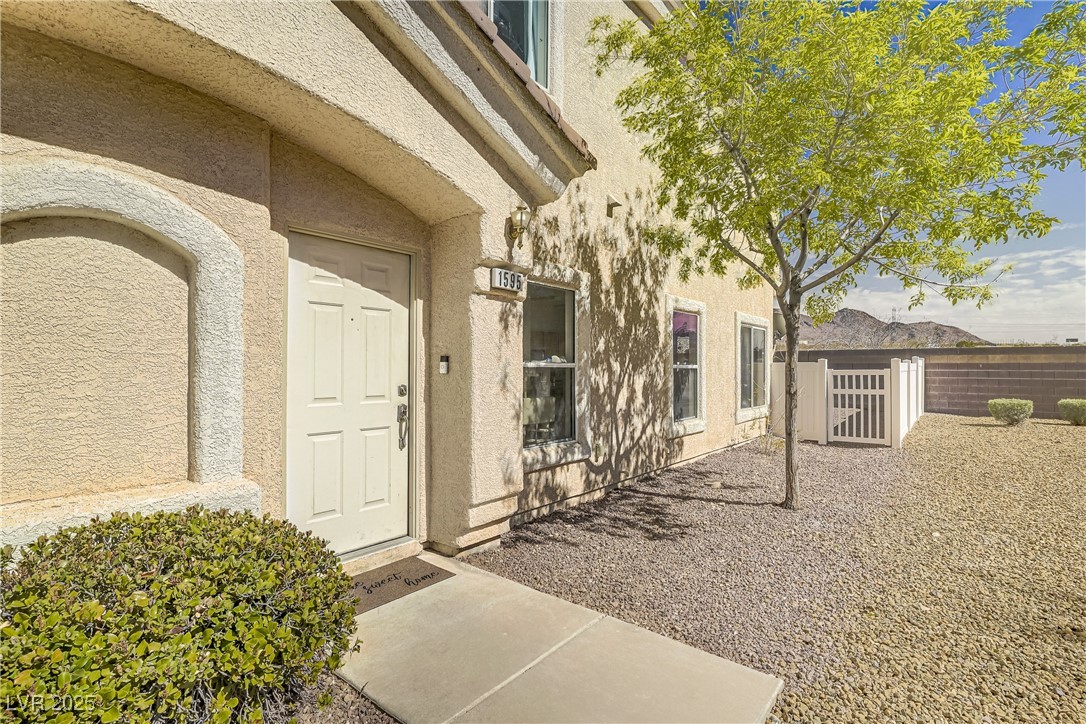 1595 Lefty Garcia Way