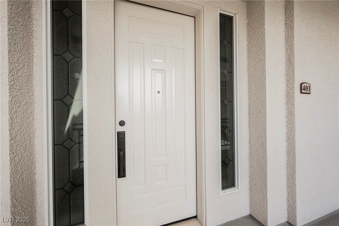 9220 Tesoras Drive 401