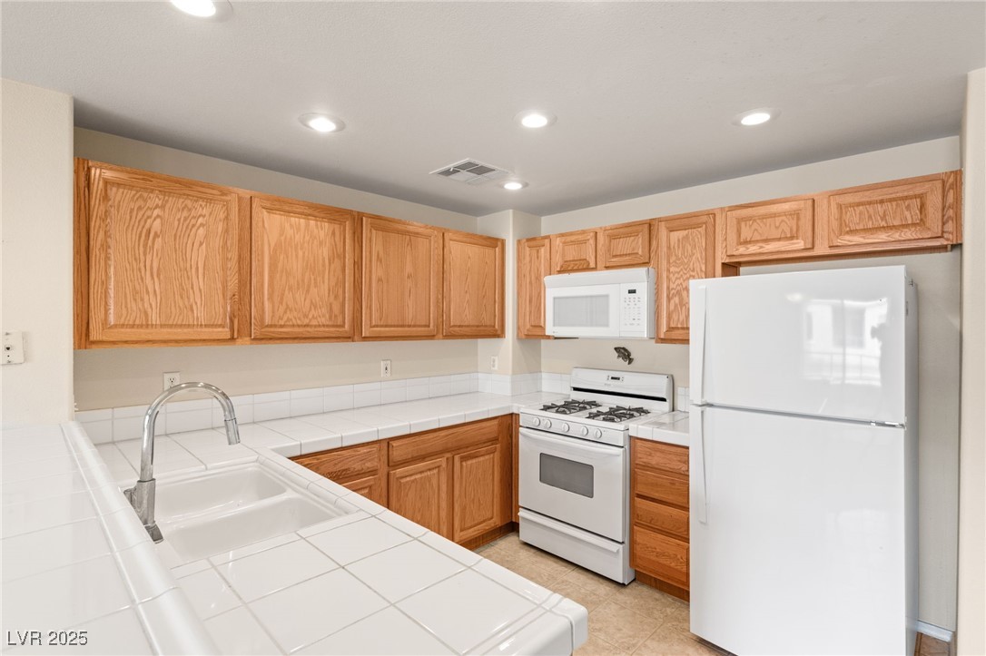 10730 Amber Ridge Drive 205