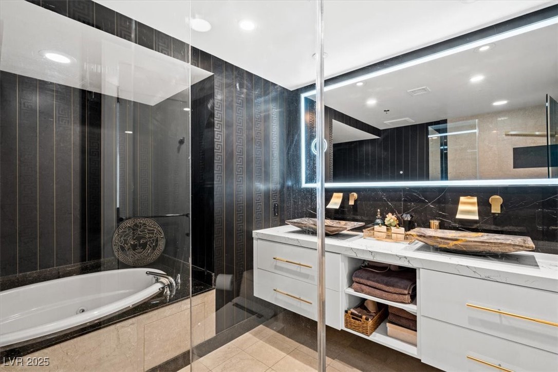 2700 Las Vegas Boulevard 1401