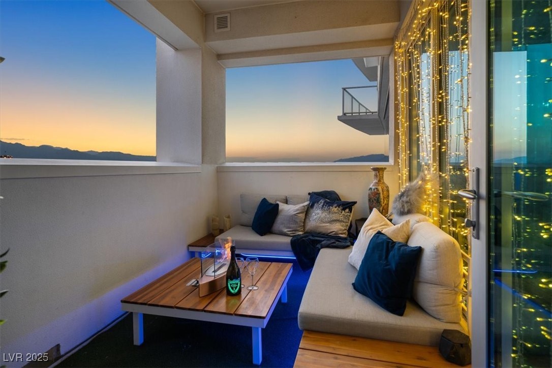 2700 Las Vegas Boulevard 1401