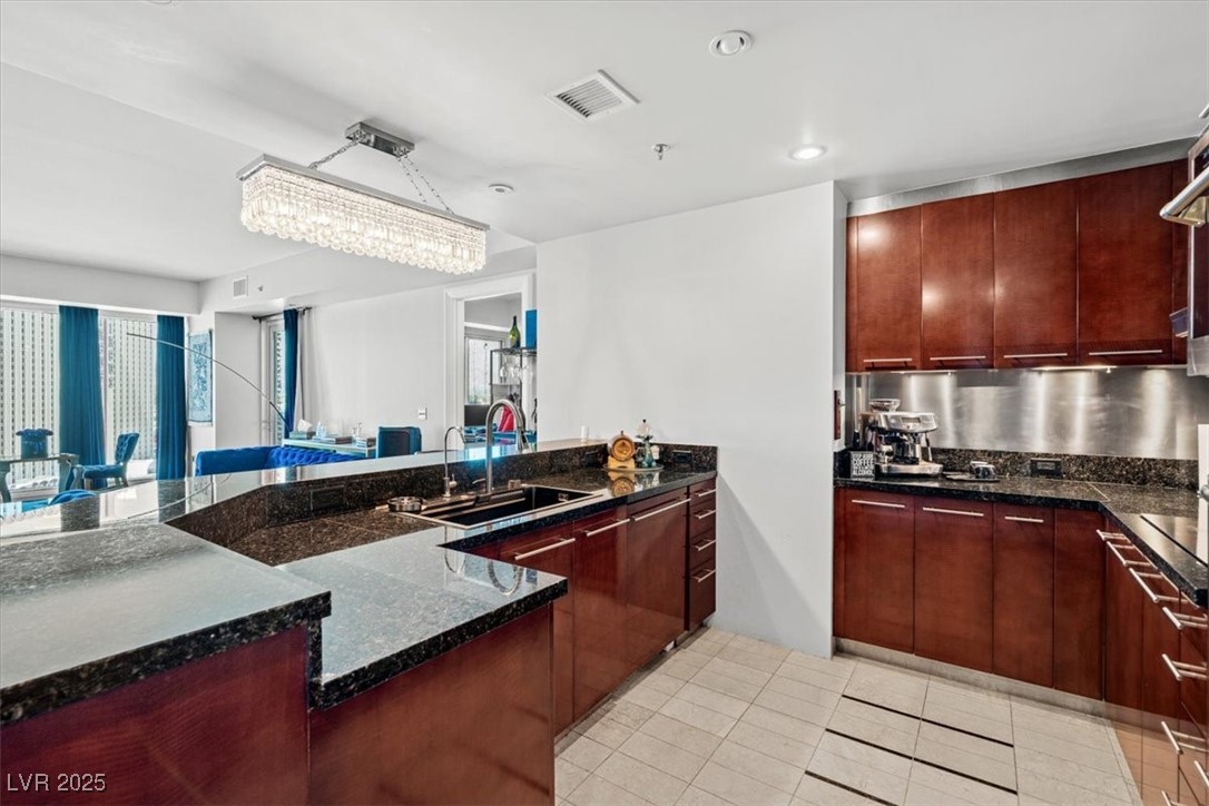 2700 Las Vegas Boulevard 1401