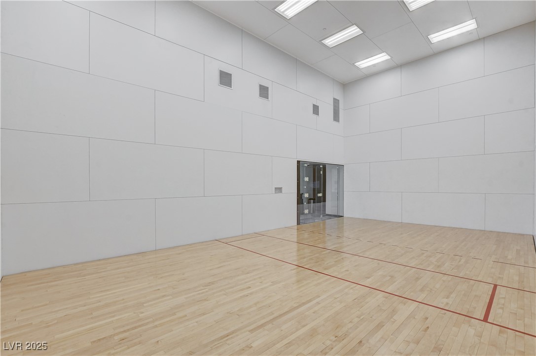 2700 Las Vegas Boulevard 1401