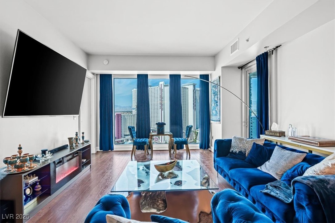 2700 Las Vegas Boulevard 1401