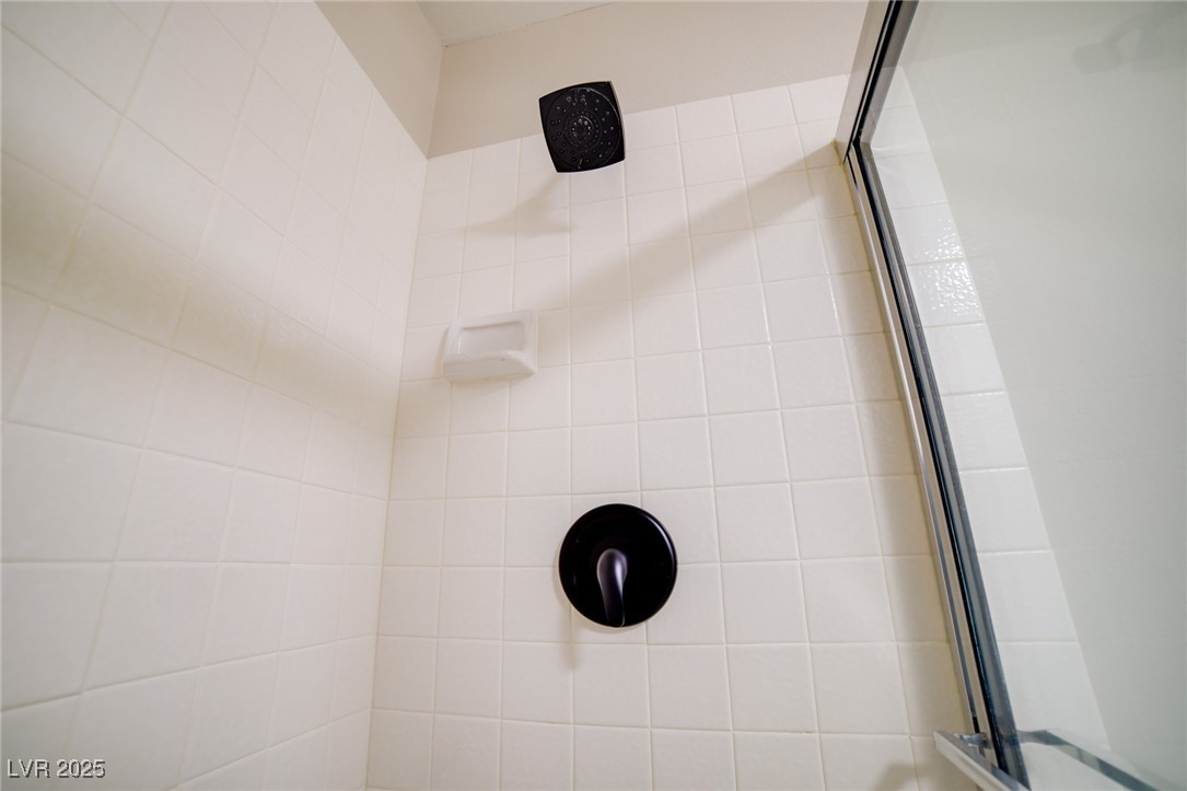 6649 West Tropicana Avenue 101