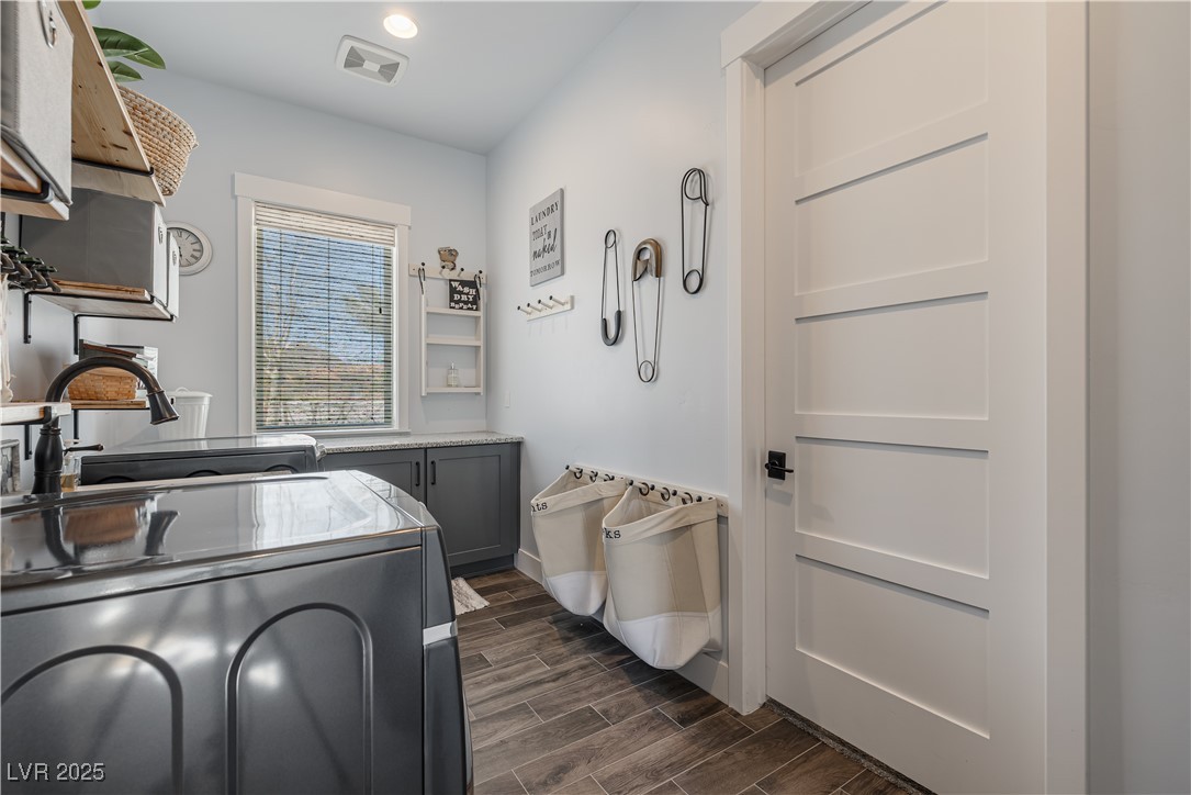 18 Grand Corniche Drive
