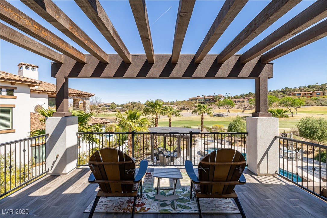 18 Grand Corniche Drive