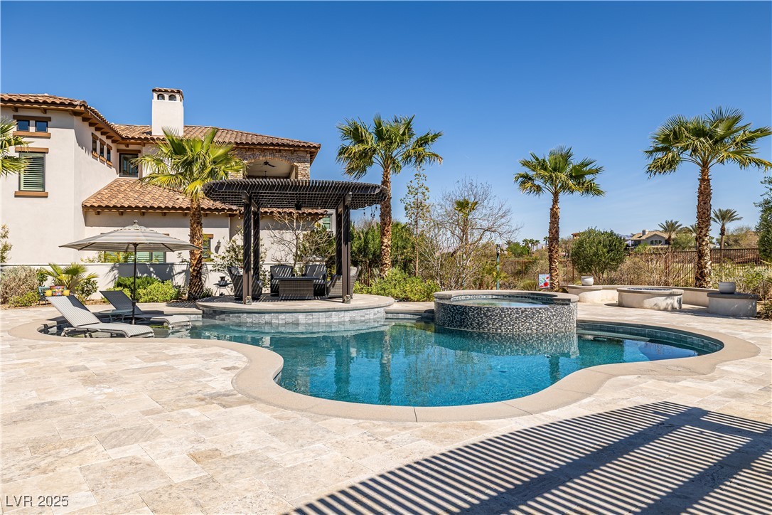 18 Grand Corniche Drive