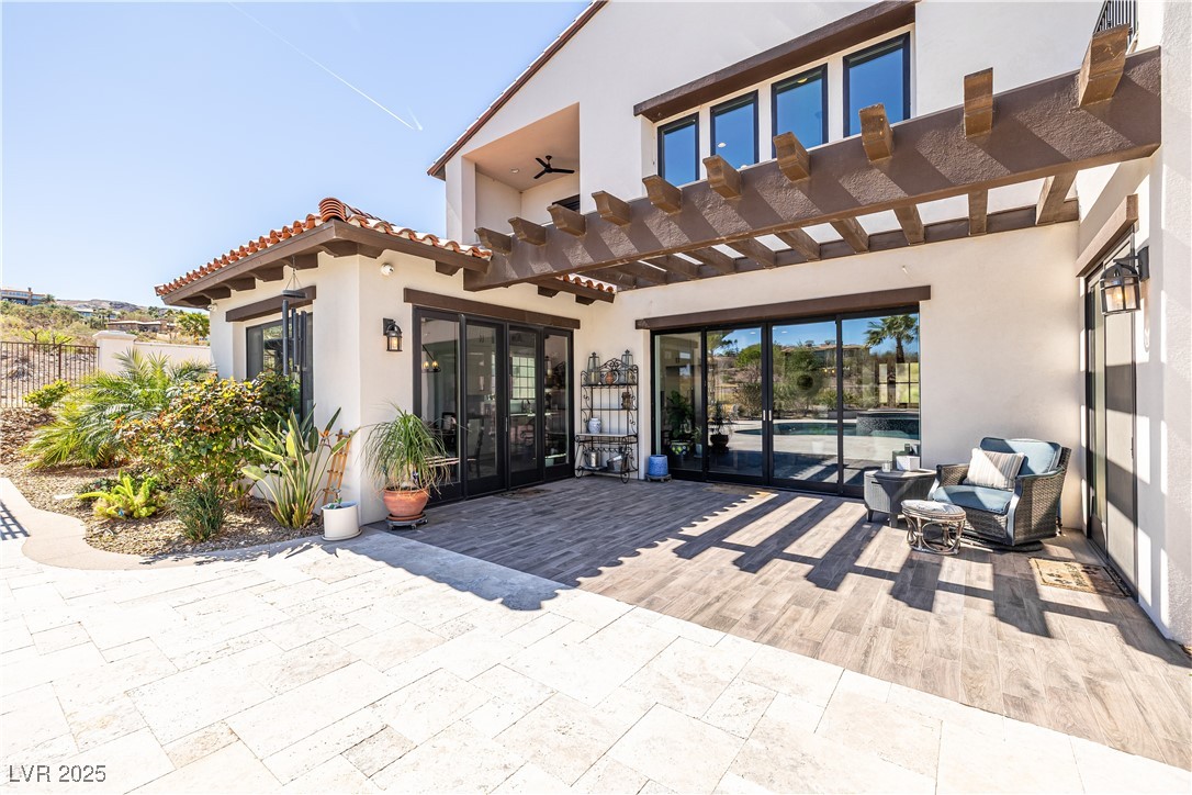 18 Grand Corniche Drive