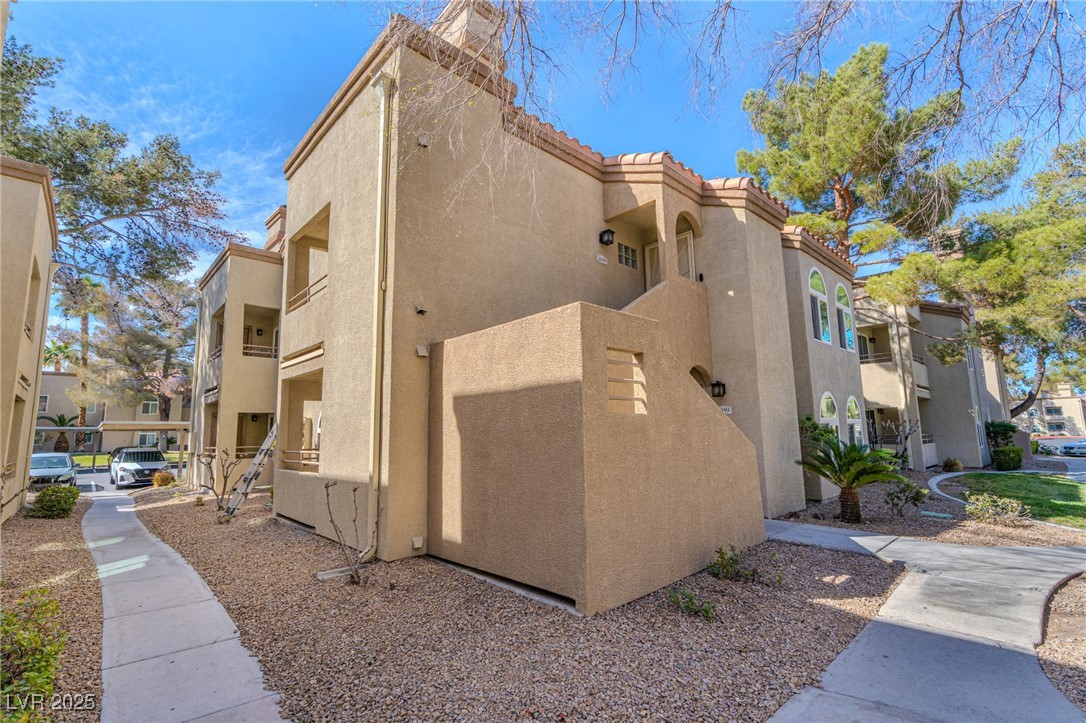 3145 East Flamingo Road 2039