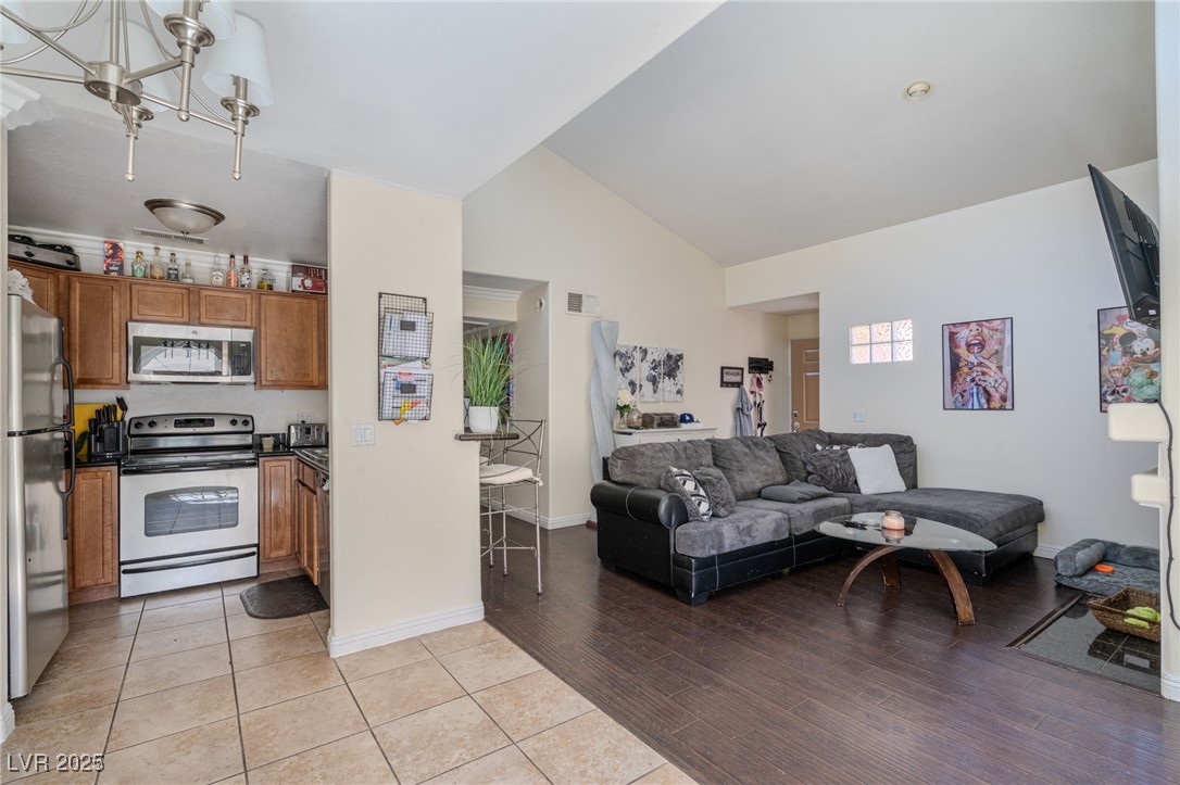 3145 East Flamingo Road 2039