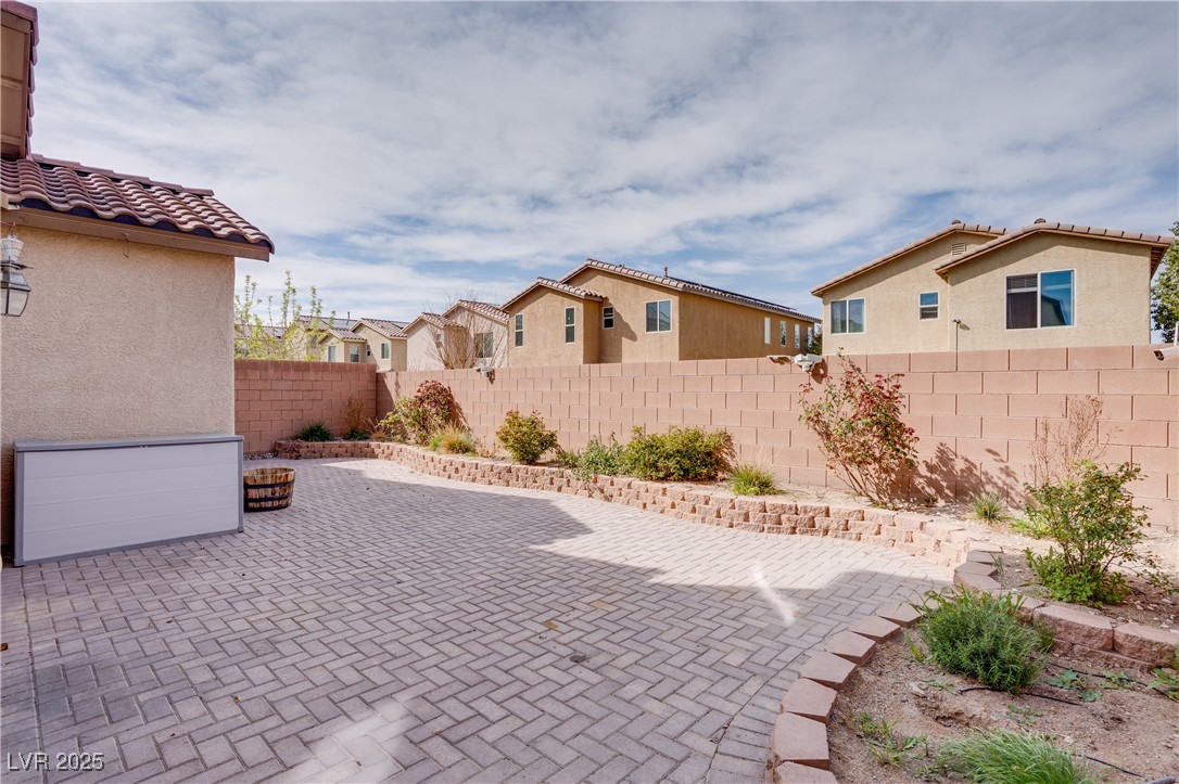 7664 Mallard Bay Avenue