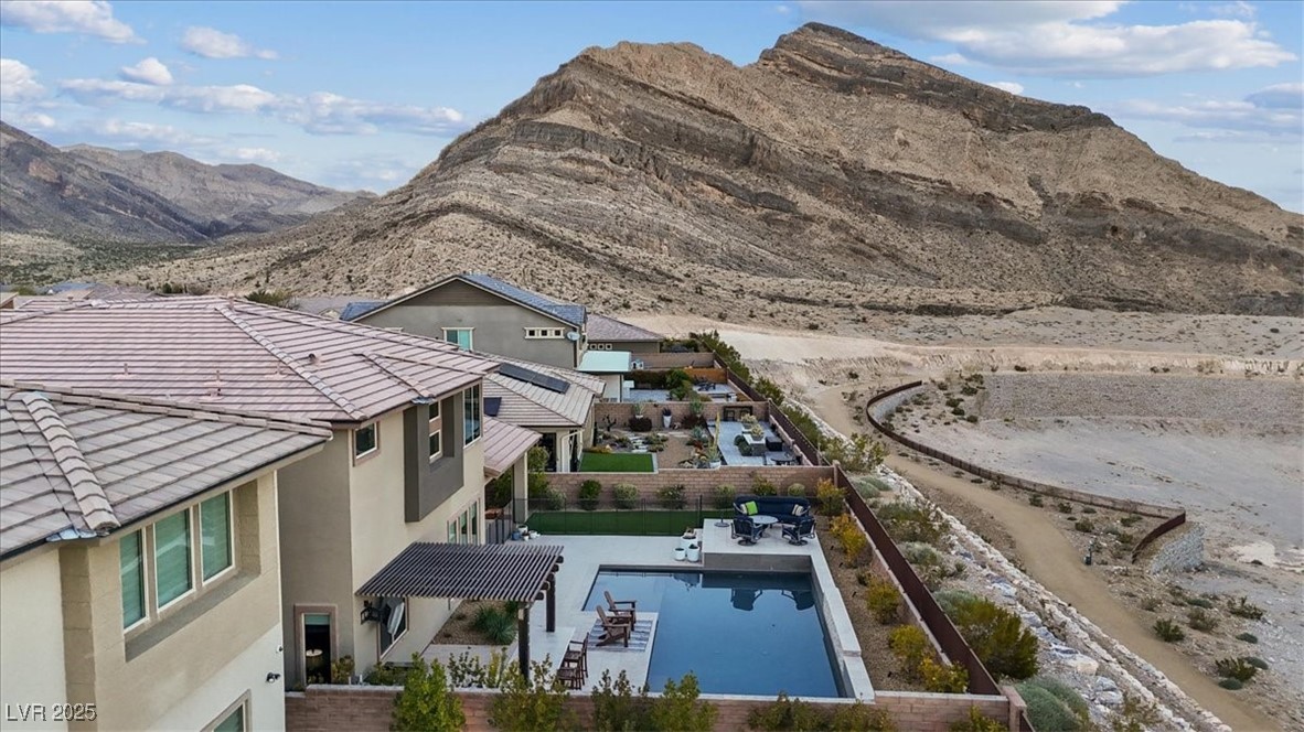 3000 Raywood Ash Drive