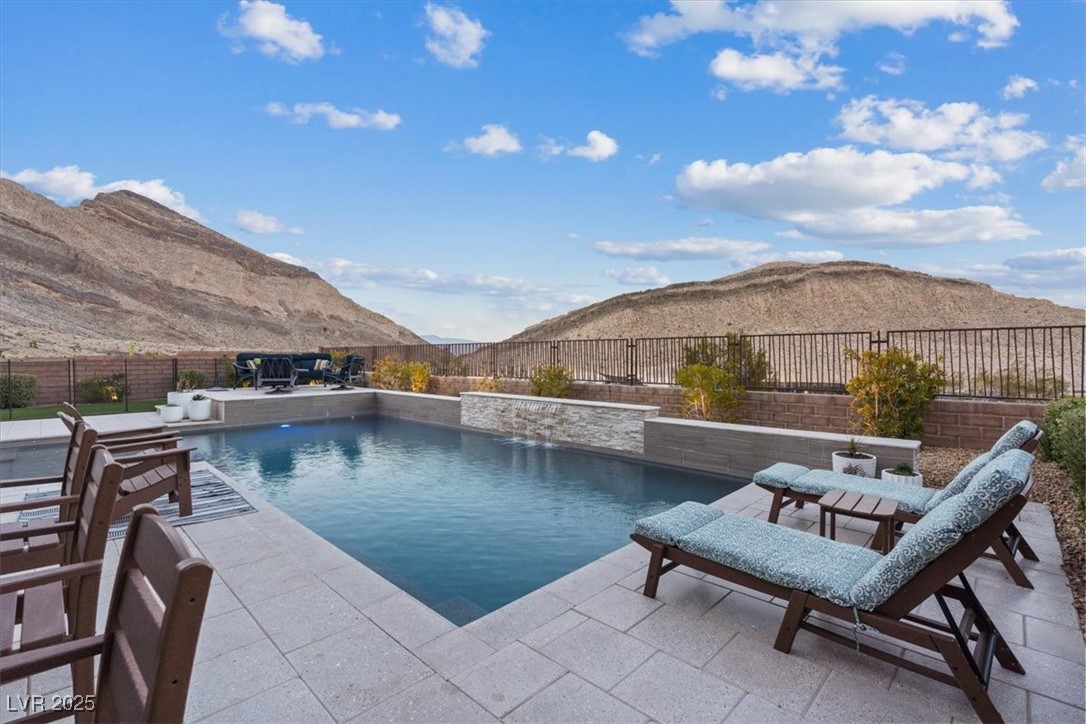 3000 Raywood Ash Drive