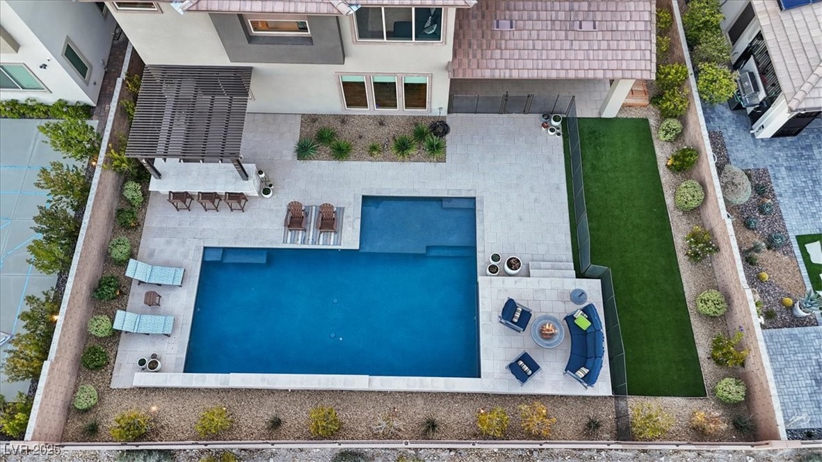 3000 Raywood Ash Drive