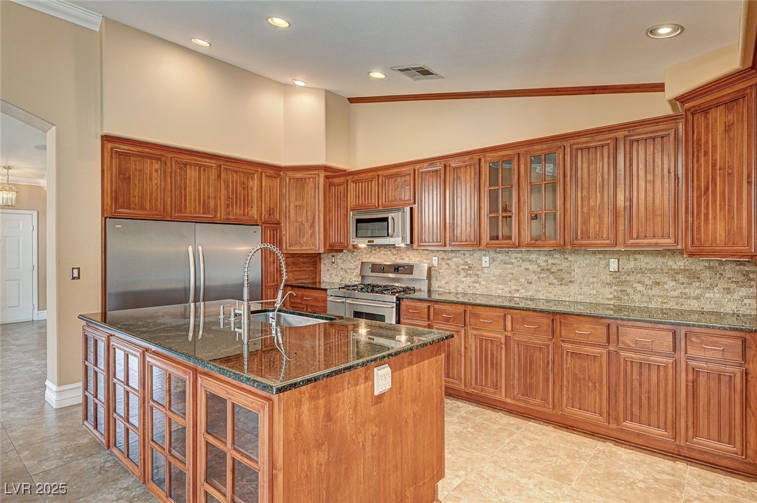 8851 Quintane Lane