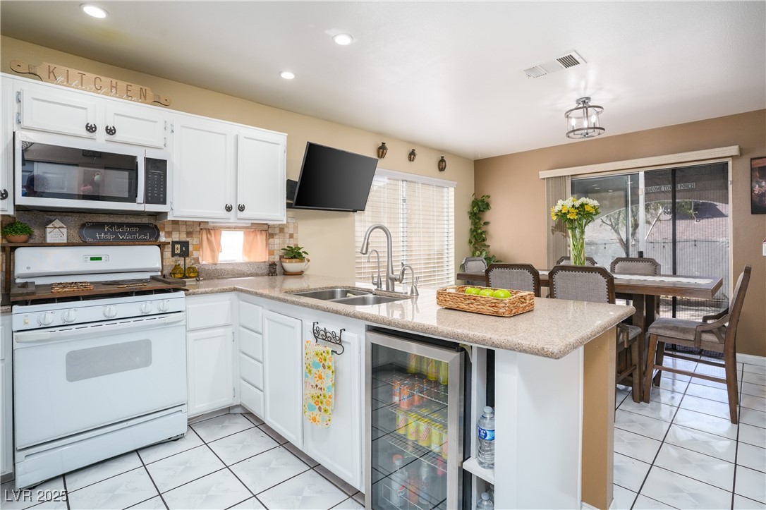 5325 Sandstone Drive