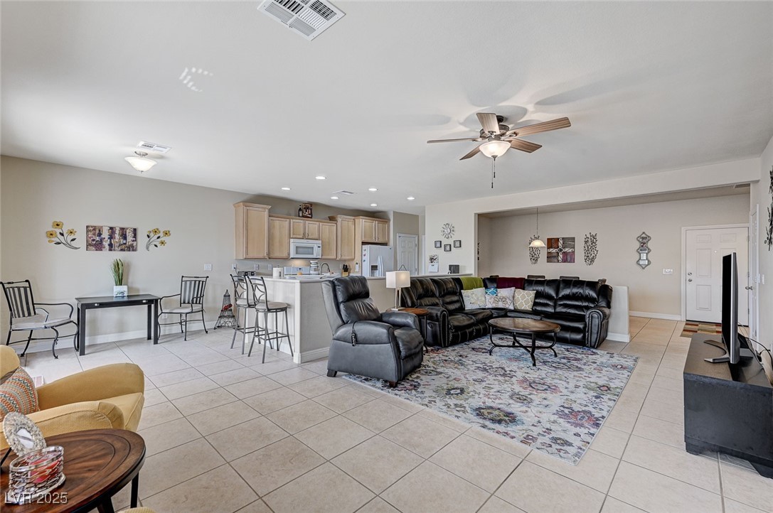 3335 American Mustang Court