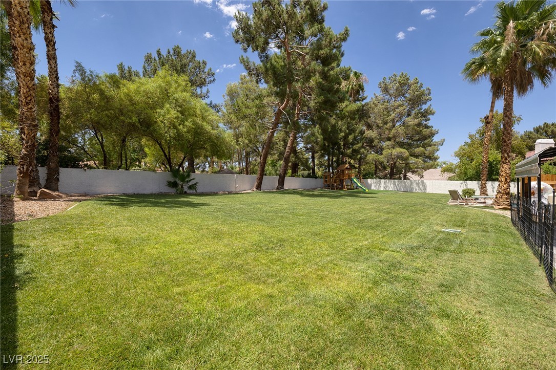 30 Quail Hollow Drive